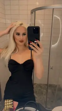 Lady in Black 